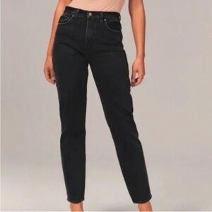 Abercrombie and Fitch The Mom High Rise Black Womens Size 27 Dark Straight Leg